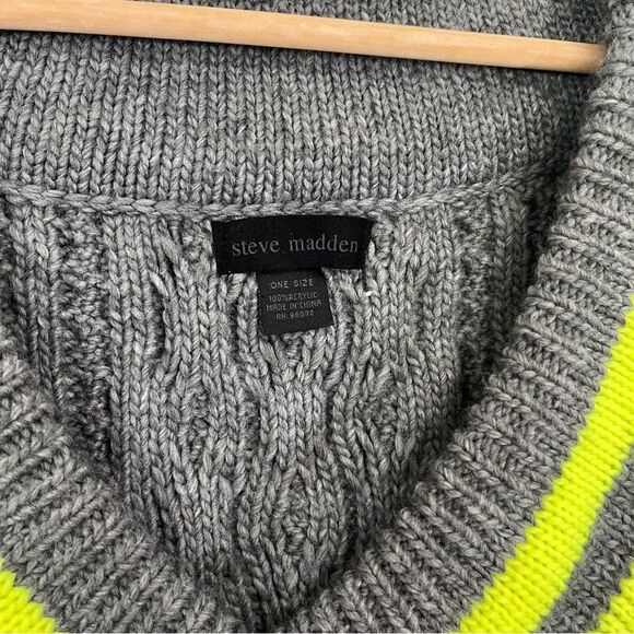 Steve Madden Womens Neon Stripe Fringe Knit Poncho Sweater OS Gray Fall Winter - Picture 8 of 9